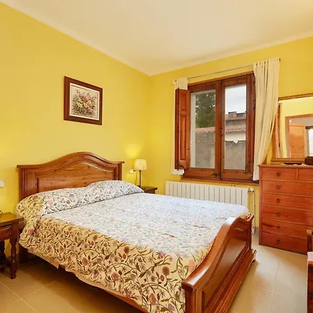 Apartment Centre